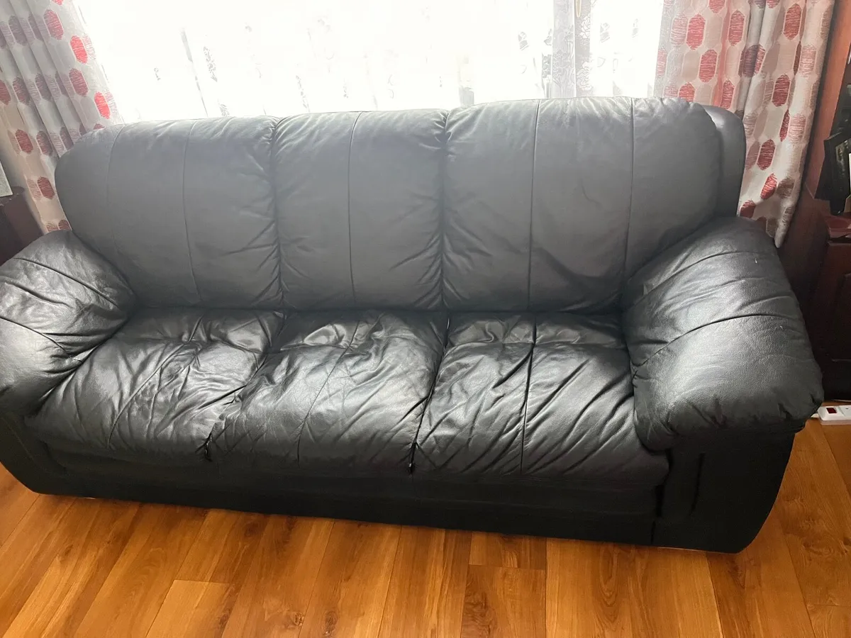3+2 black leather couch - Image 1