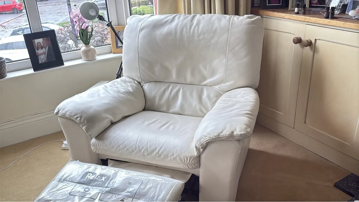 Leather Recliner Armchair - Image 3