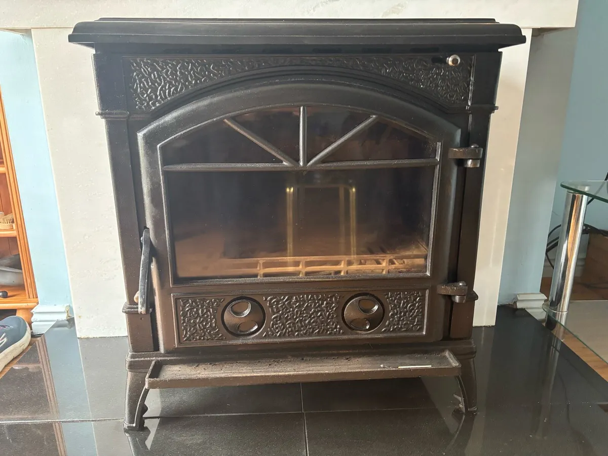 Solid Fuel Back Boiler Stove - Image 1