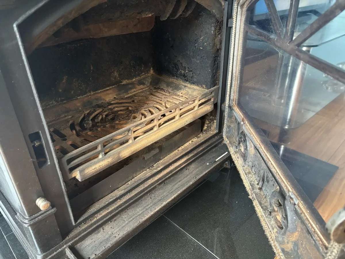 Solid Fuel Back Boiler Stove - Image 2