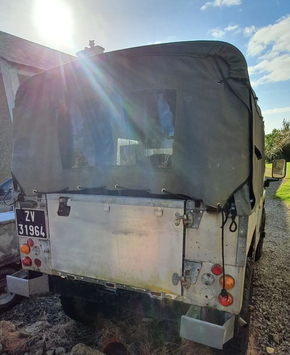 Land Rover Lightweight Series 3 1979 - Image 2