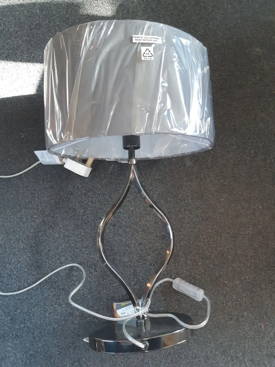 Table ,bed side lamp - Image 3