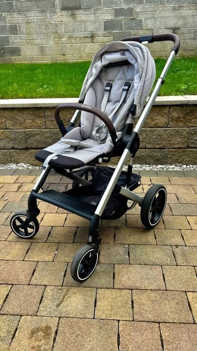 Cybex Balios S Lux Pushchair, Bassinet, Accessories, Excellent Condition! - Image 1