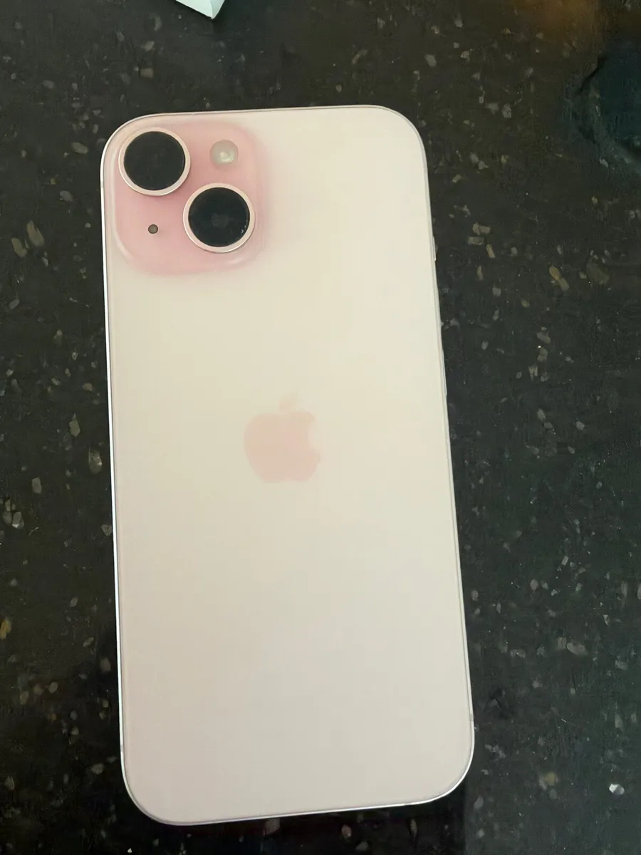 iPhone 15 128GB - Image 3