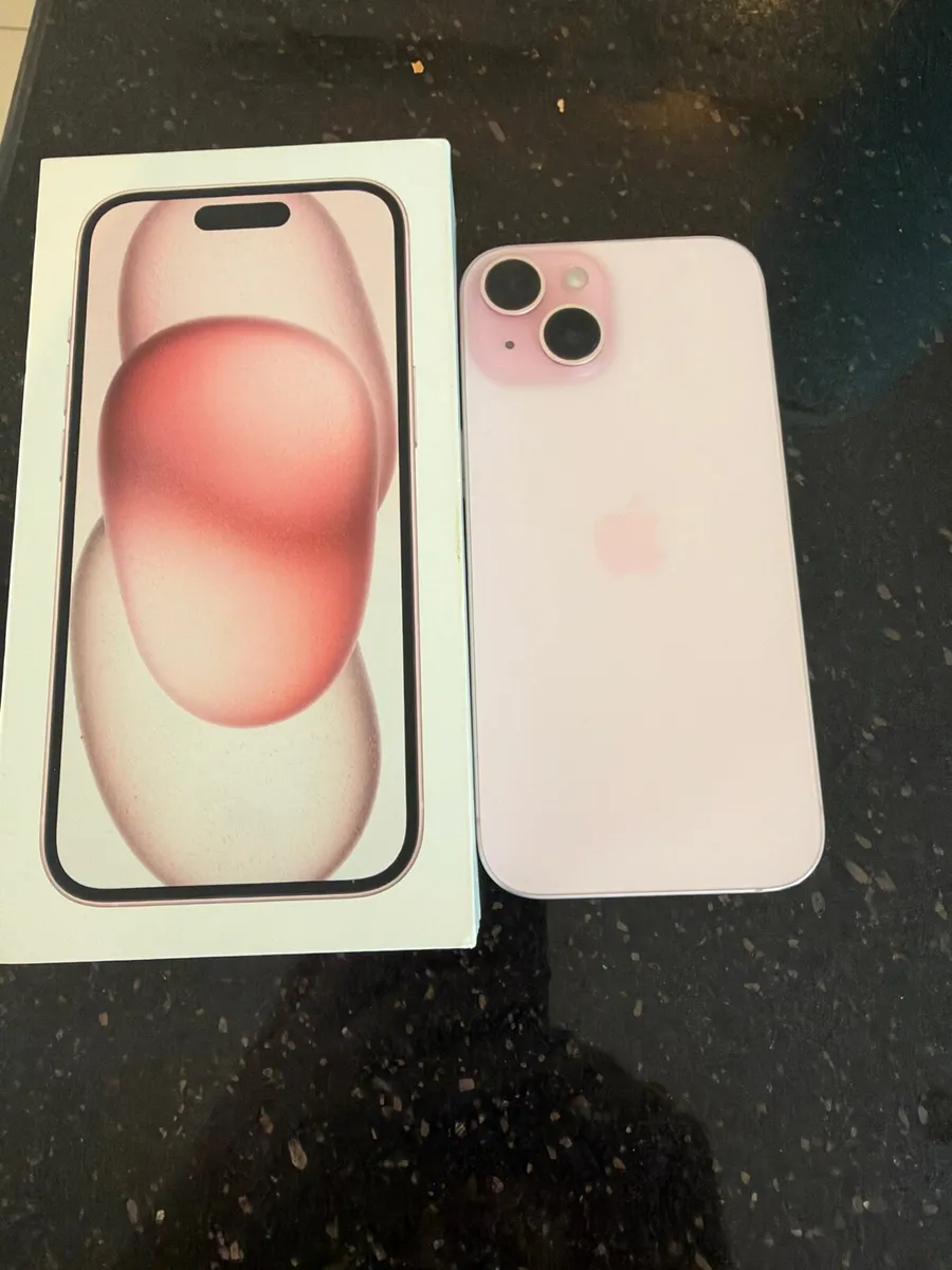 iPhone 15 128GB - Image 1
