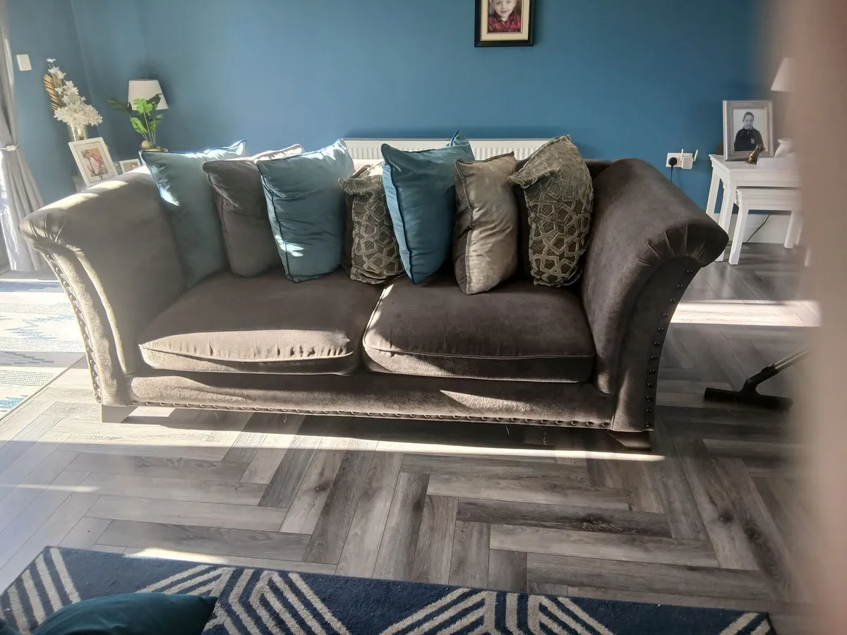 Couches - Image 1