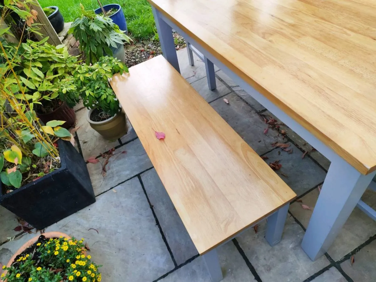 Kitchen dining table - Image 3