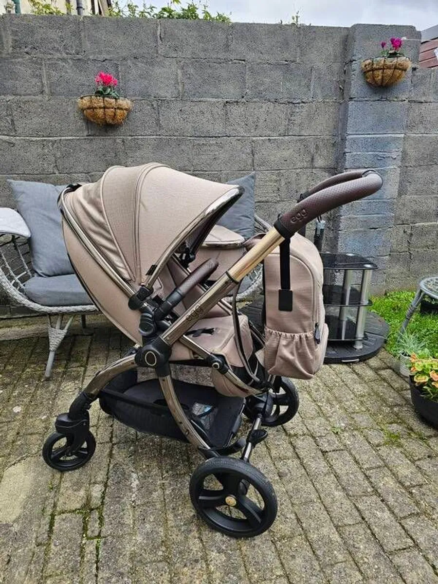 Egg 3 Premium Travel System, Limited edition, Mink - Image 1