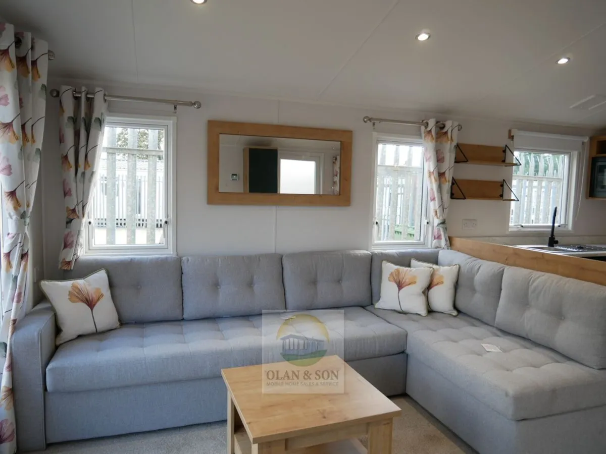 Willerby Sierra 38 x 12/3Bed - Image 3