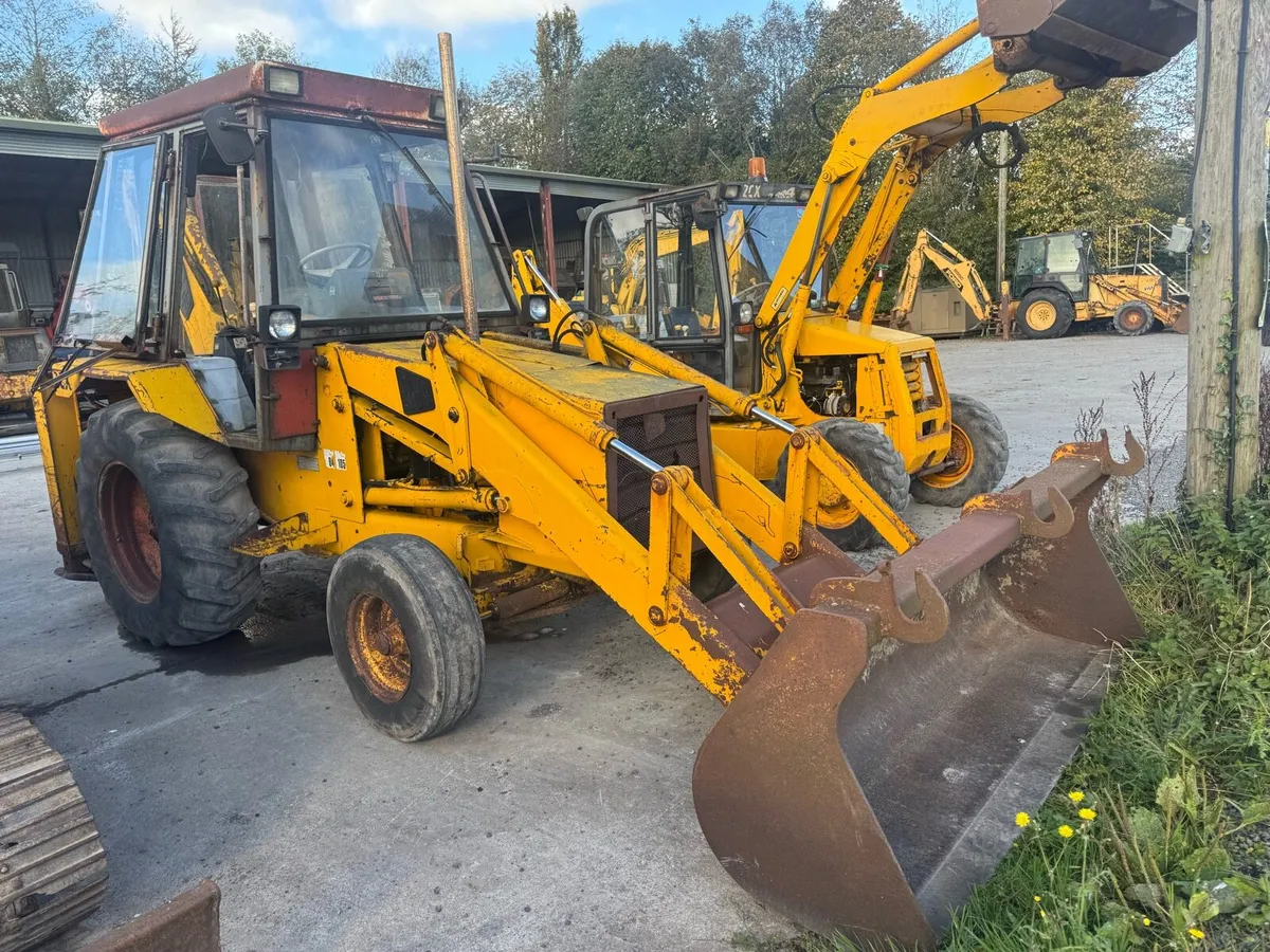 JCB 3cx grey cab €6,950 - Image 1