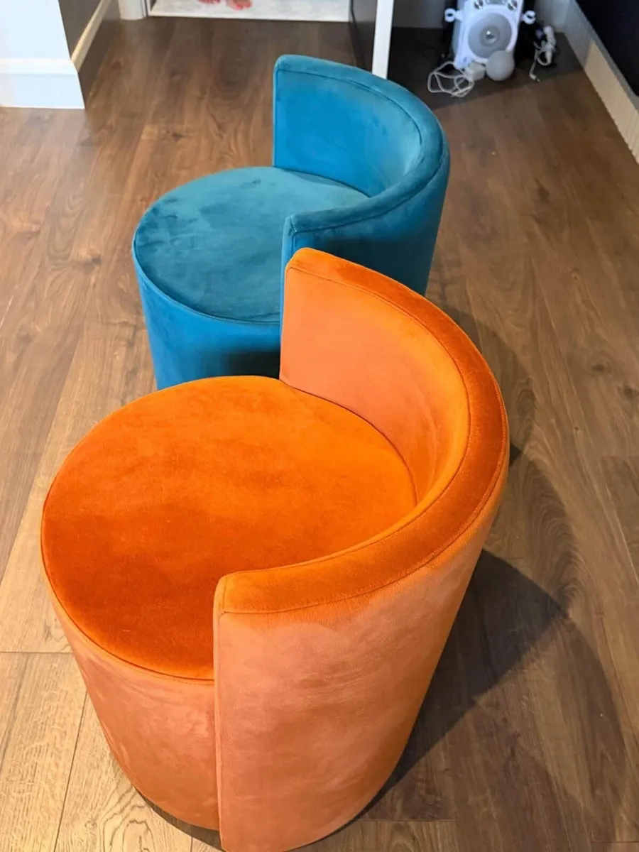 Luxury Italian Velvet Accent Chairs – Teal & Burnt - Image 2