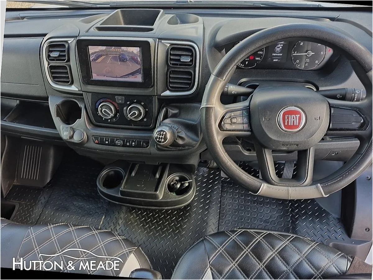 Fiat Ducato MWB Panel Van 2.2 Diesel - Image 4