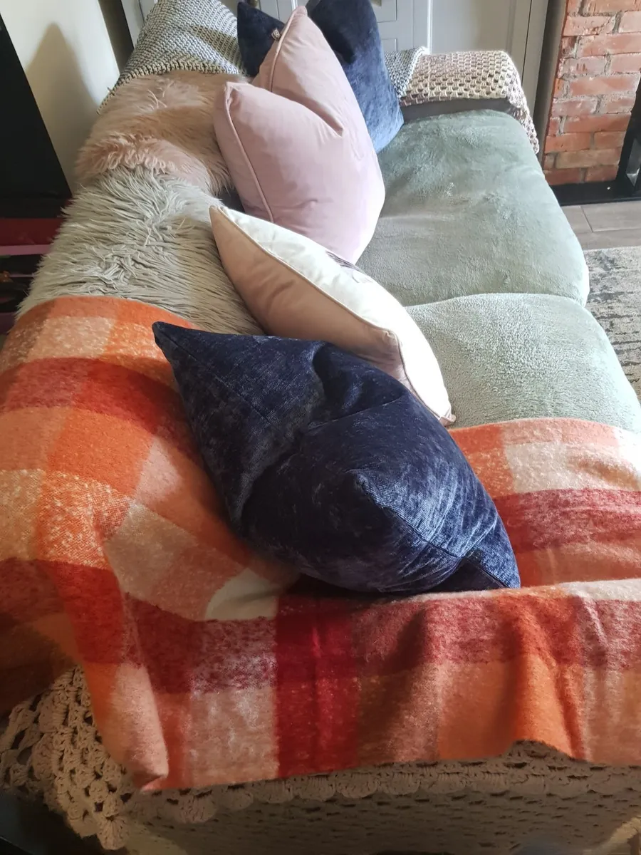 3 seater sofa - Image 2