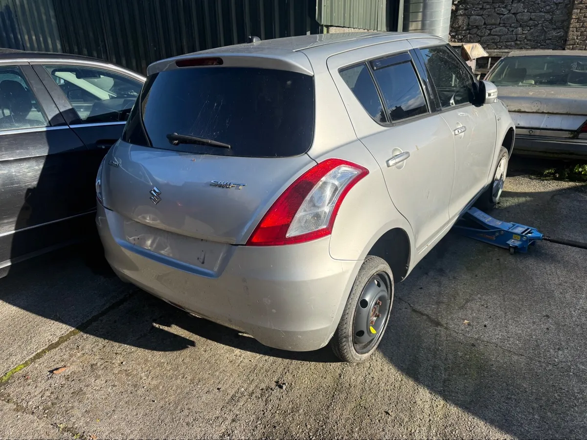 Breaking Suzuki swift 1.3 Diesel - Image 3
