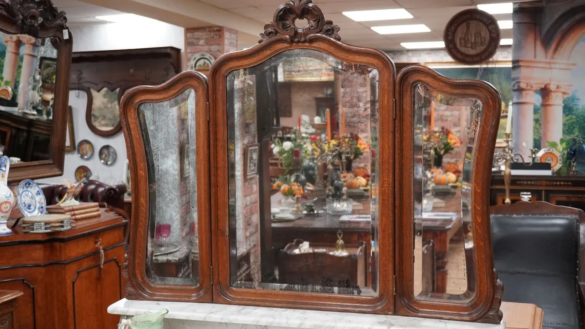 Antique French Oak Dressing Chest with Marble Top - Image 3