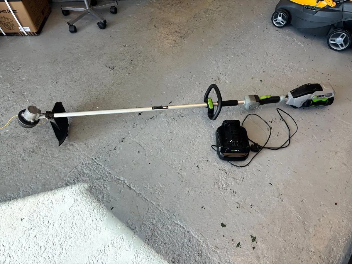 EGO 56V BATTERY STRIMMER KIT - FOR SALE - Image 1