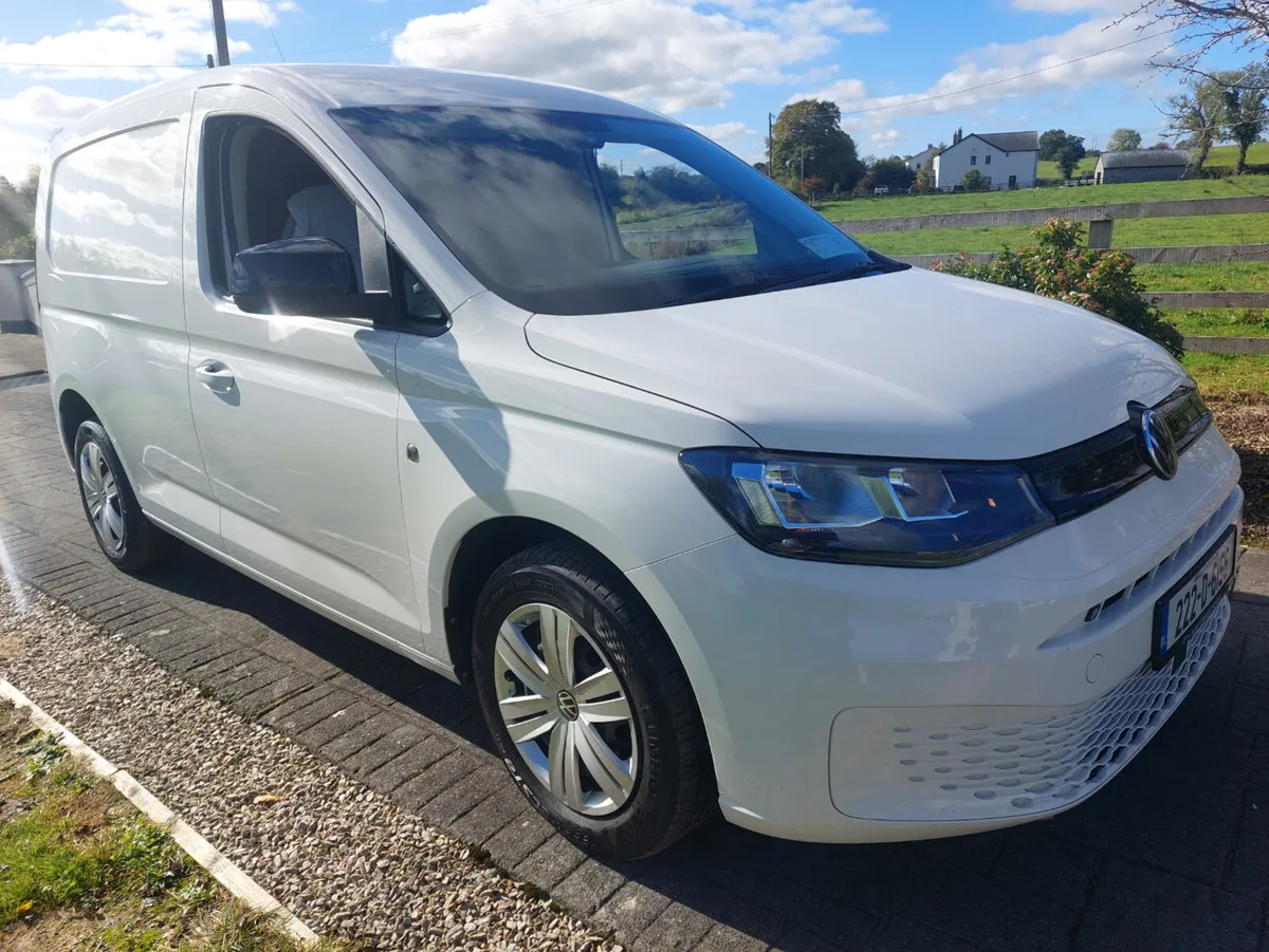 VOLKSWAGEN CADDY 222' 102 BHP / M6F - Image 1