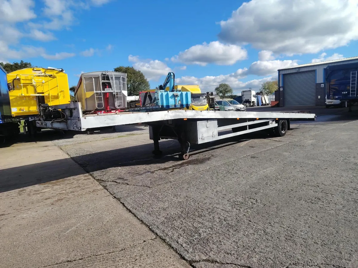 40 foot caravan trailer on air winch - Image 1