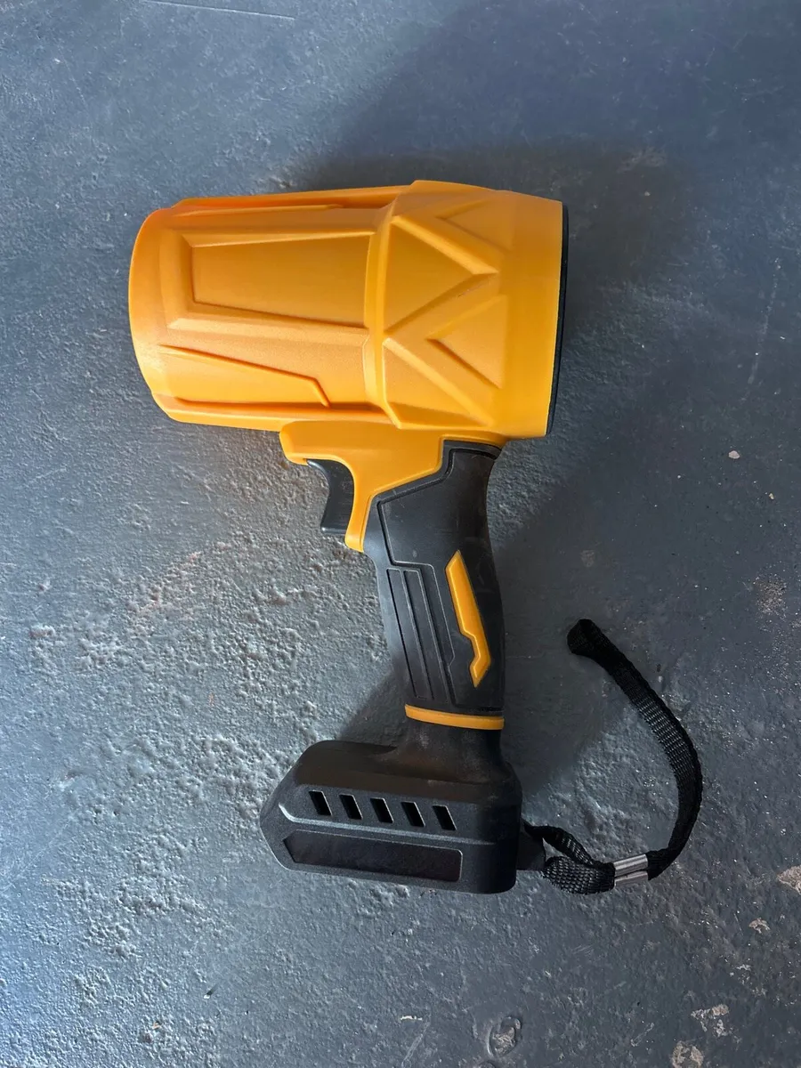 Dewalt compatible leaf blower - Image 1
