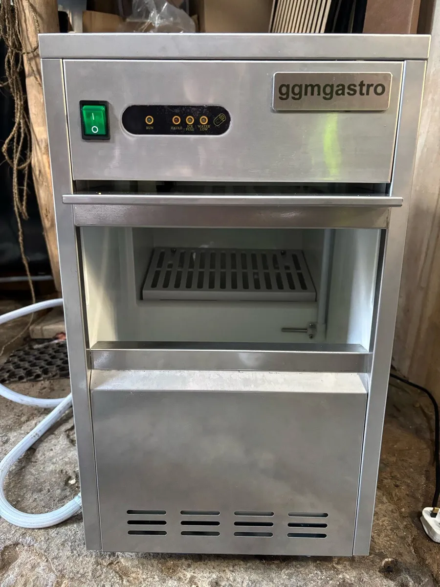 Ice Machine - Image 3