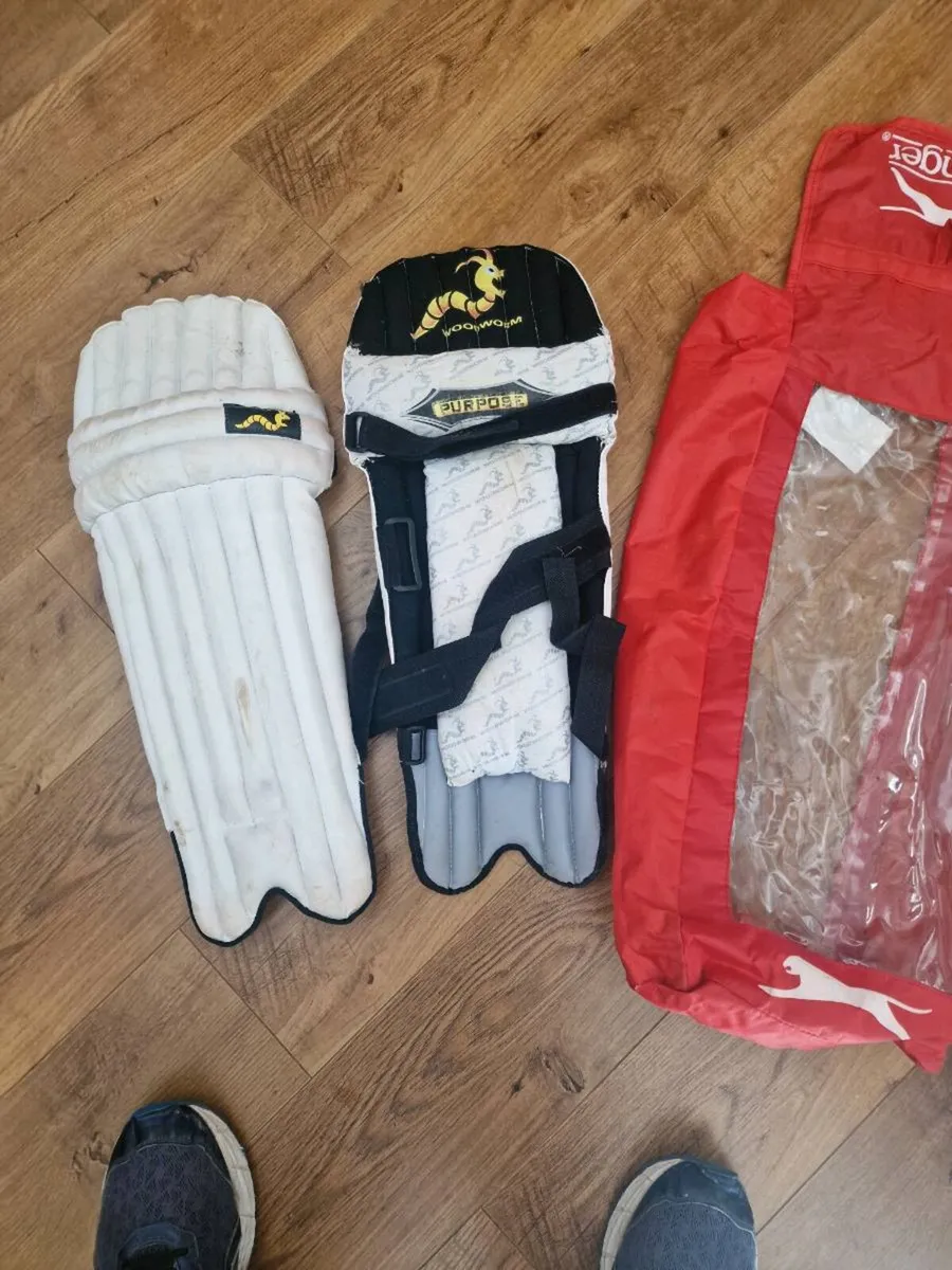 Child's cricket set - Image 4