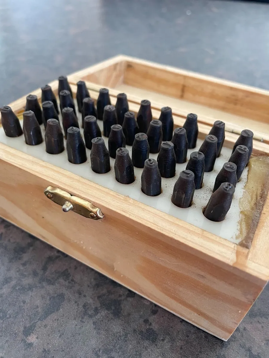 36-piece steel letter and number punch stamp set - Image 1
