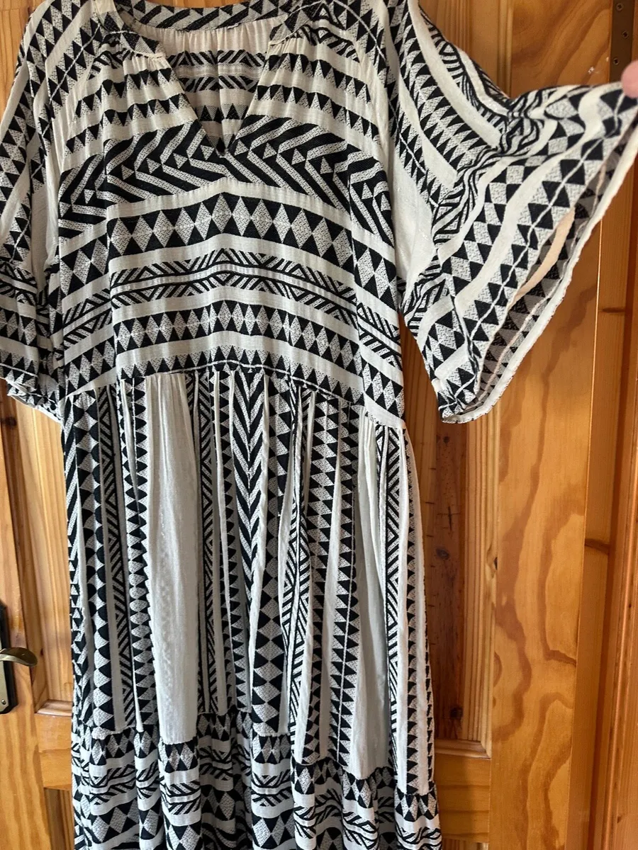 Dresses - Image 3