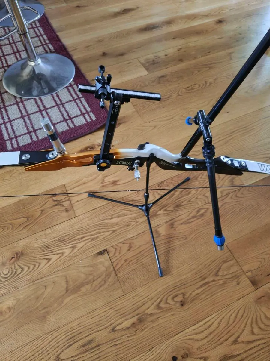 Full Archery set. - Image 3