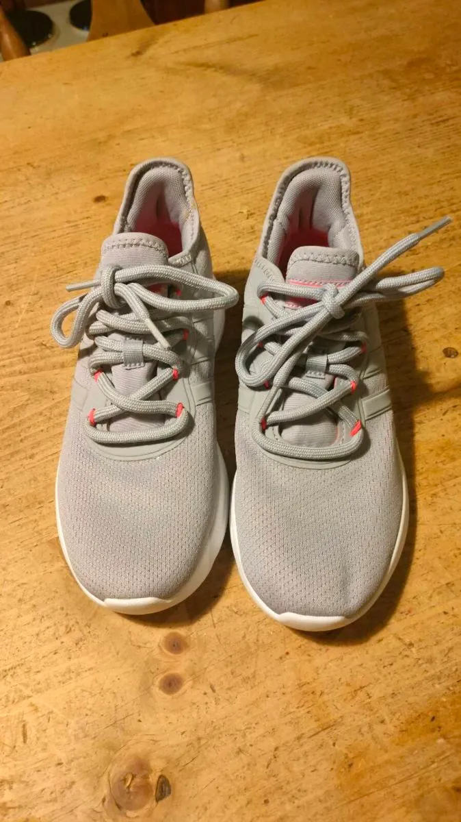 Adidas grey Arthilite Runners only worn a few time - Image 1