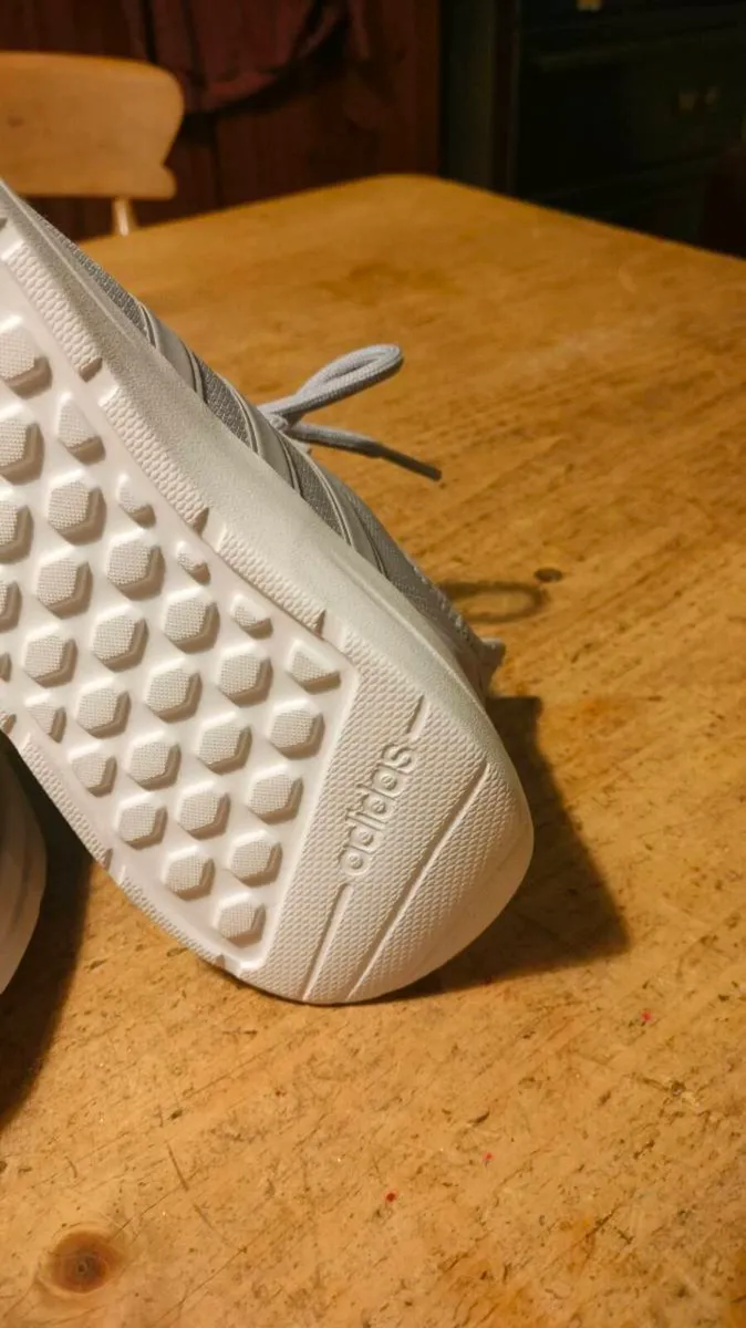 Adidas grey Arthilite Runners only worn a few time - Image 4