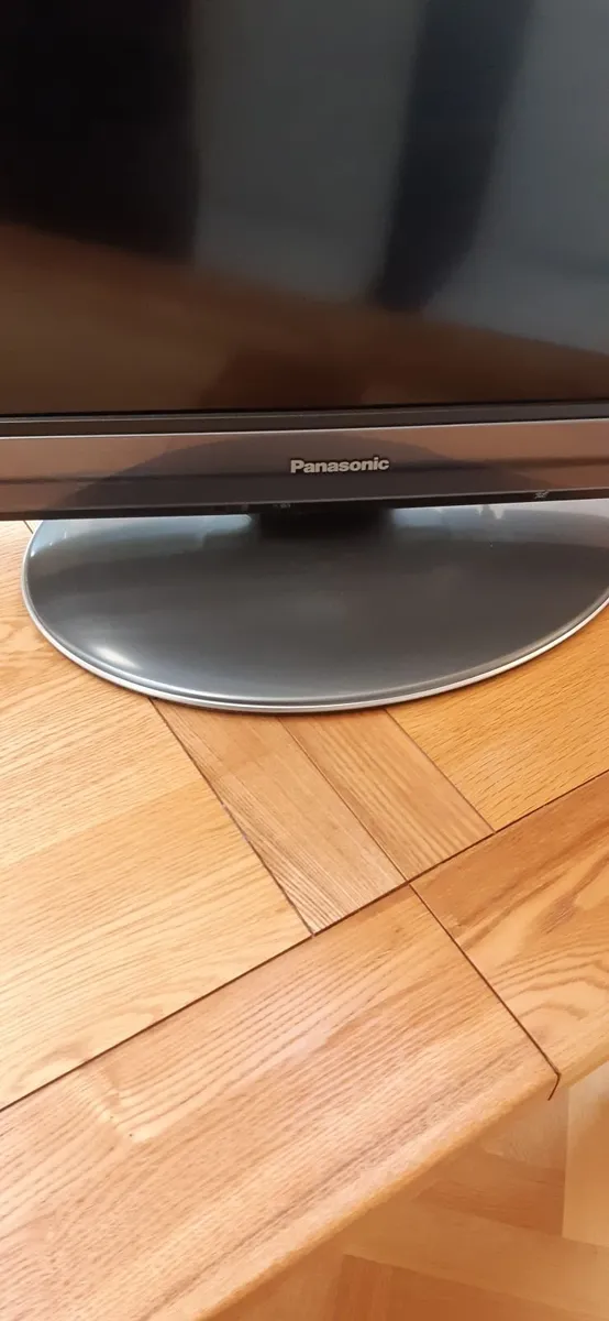 Panasonic 42 inch TV - Image 4
