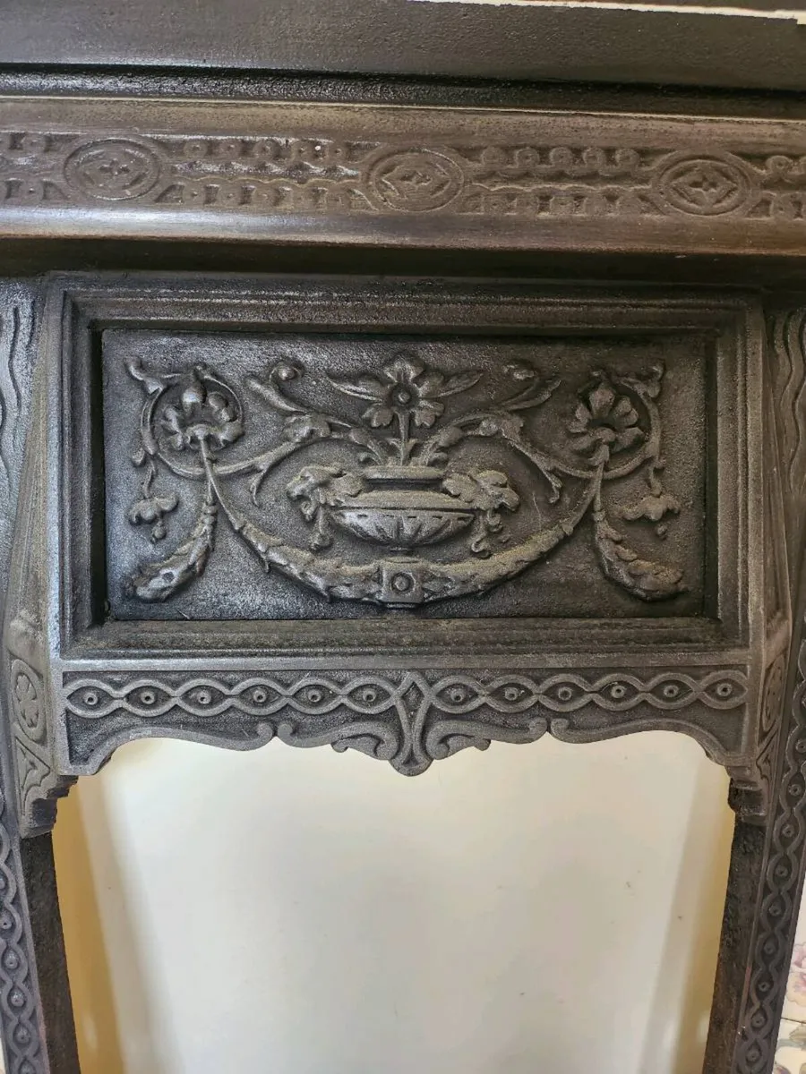 Fireplace surround - Image 2