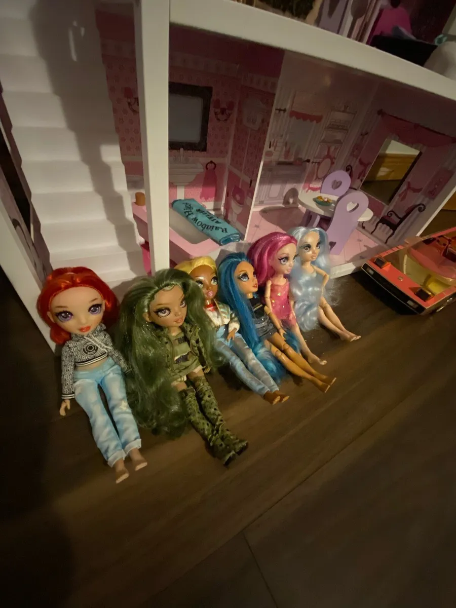 Doll House - Image 3