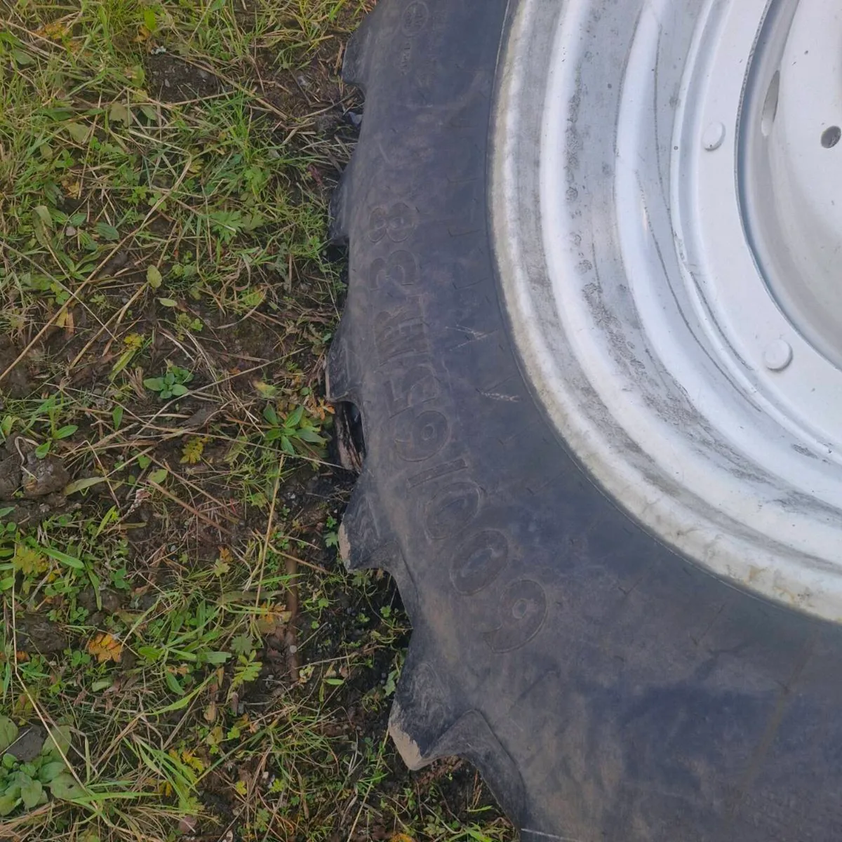 Rims and Tyres Full set - Image 4