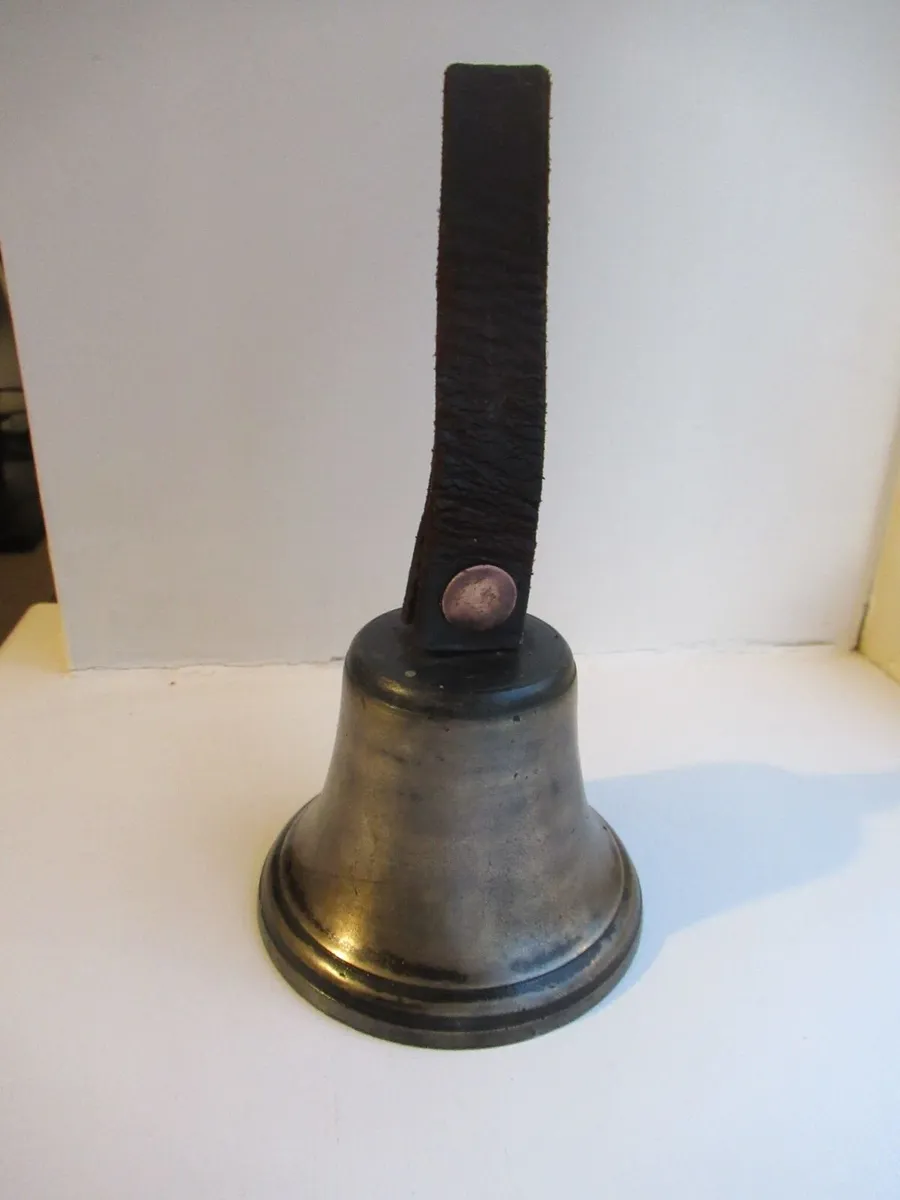 antique vintage school bell cottage pub school - Image 4