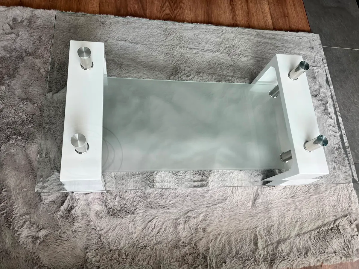 Coffee table - Image 1