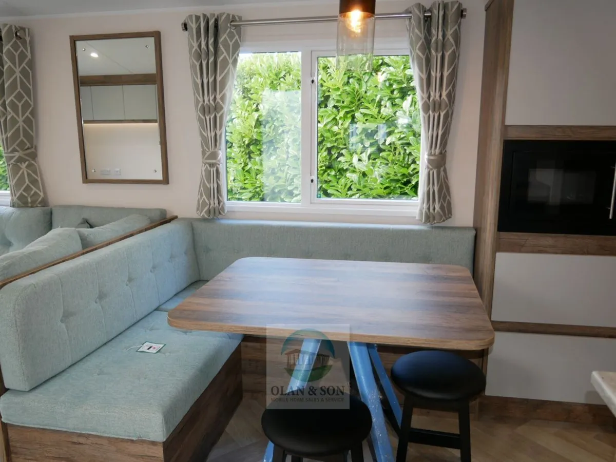 Willerby Brookwood 40 x 12/3Bed - Image 4