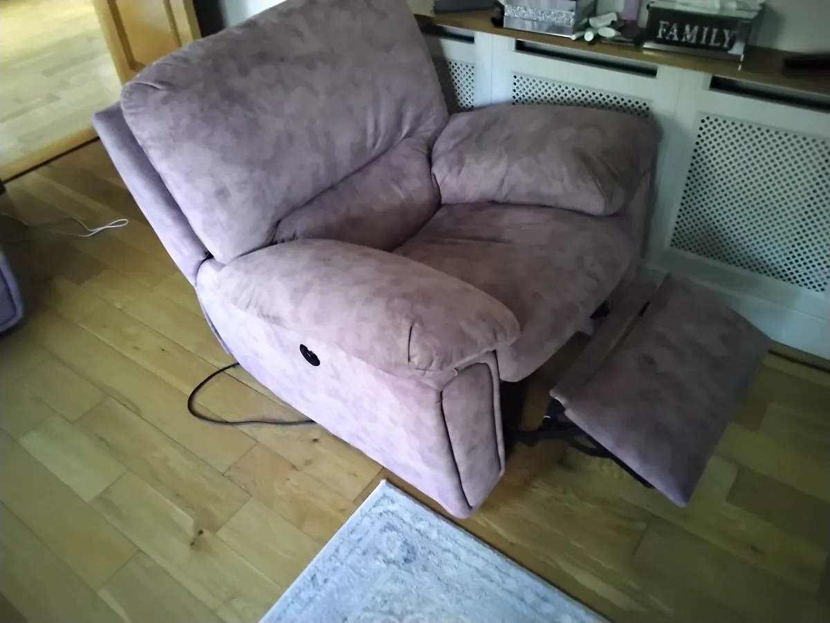 3 piece suite - Image 1