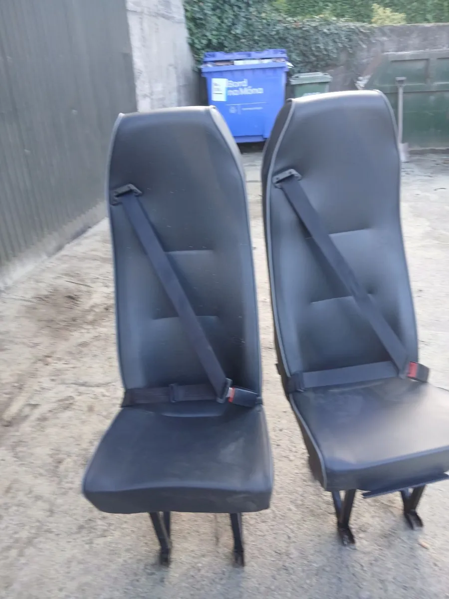 Camper conversions seets, or bus seats - Image 2
