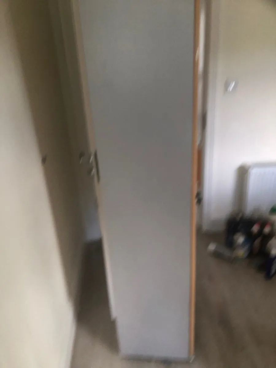 Wardrobe - Image 3