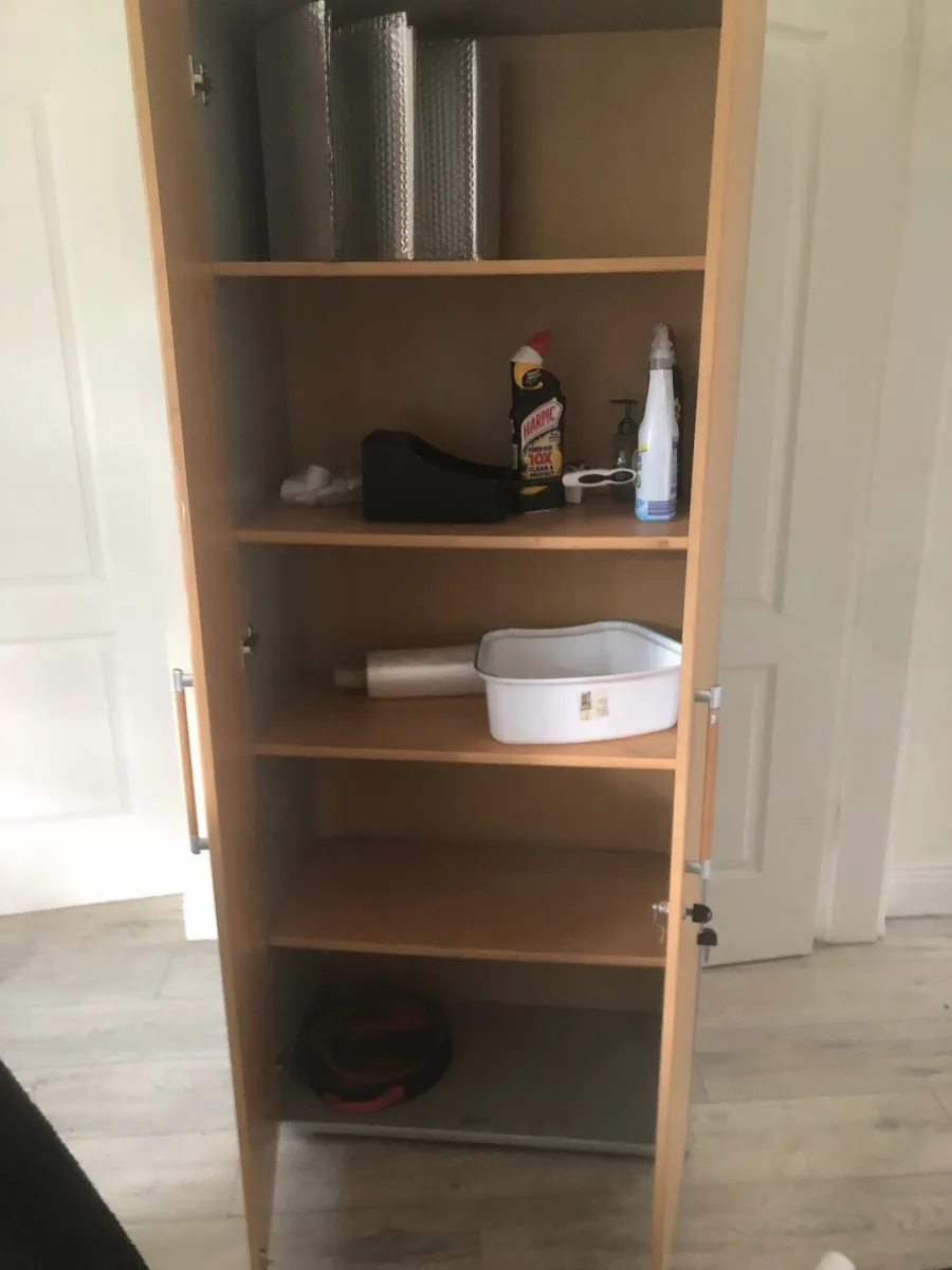 Wardrobe - Image 4