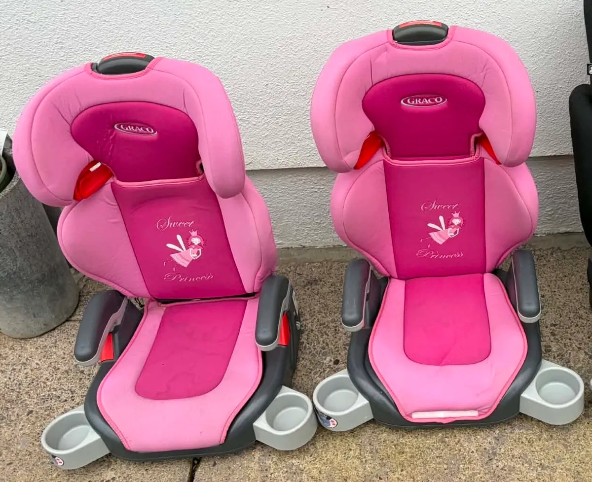graco car seats x2 15-36 kg - Image 3