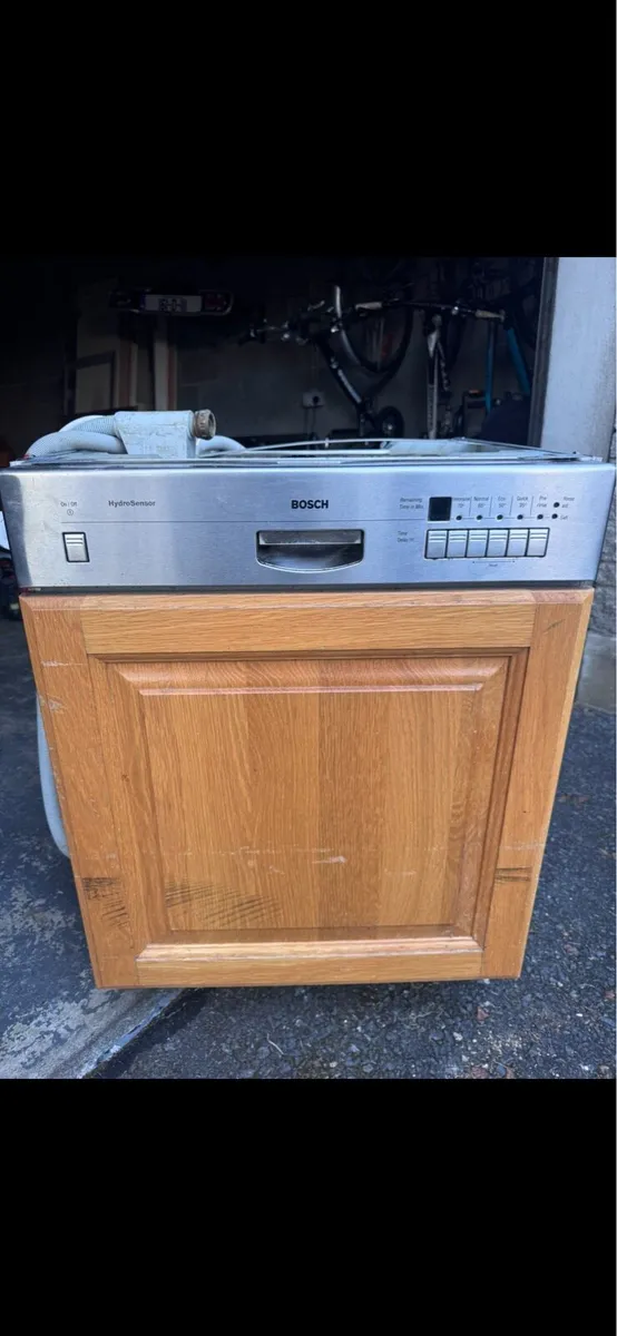 BOSCH Integrated Dishwasher - Image 1