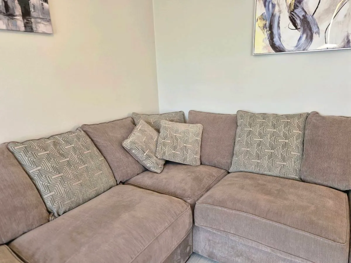 Corner sofa - Image 2