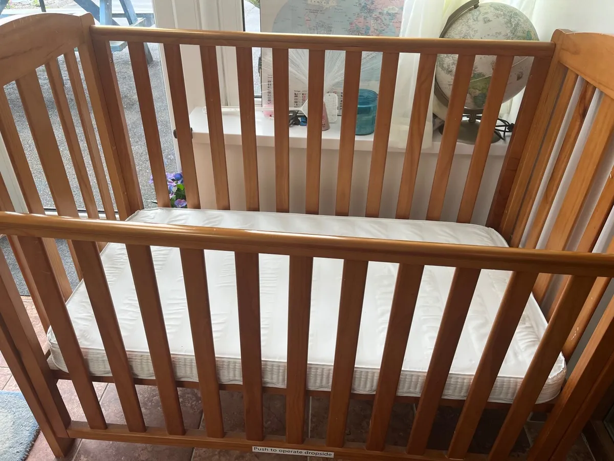 Baby cot& matress