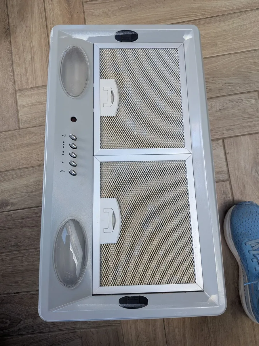 Canopy hood extractor fan - Image 1