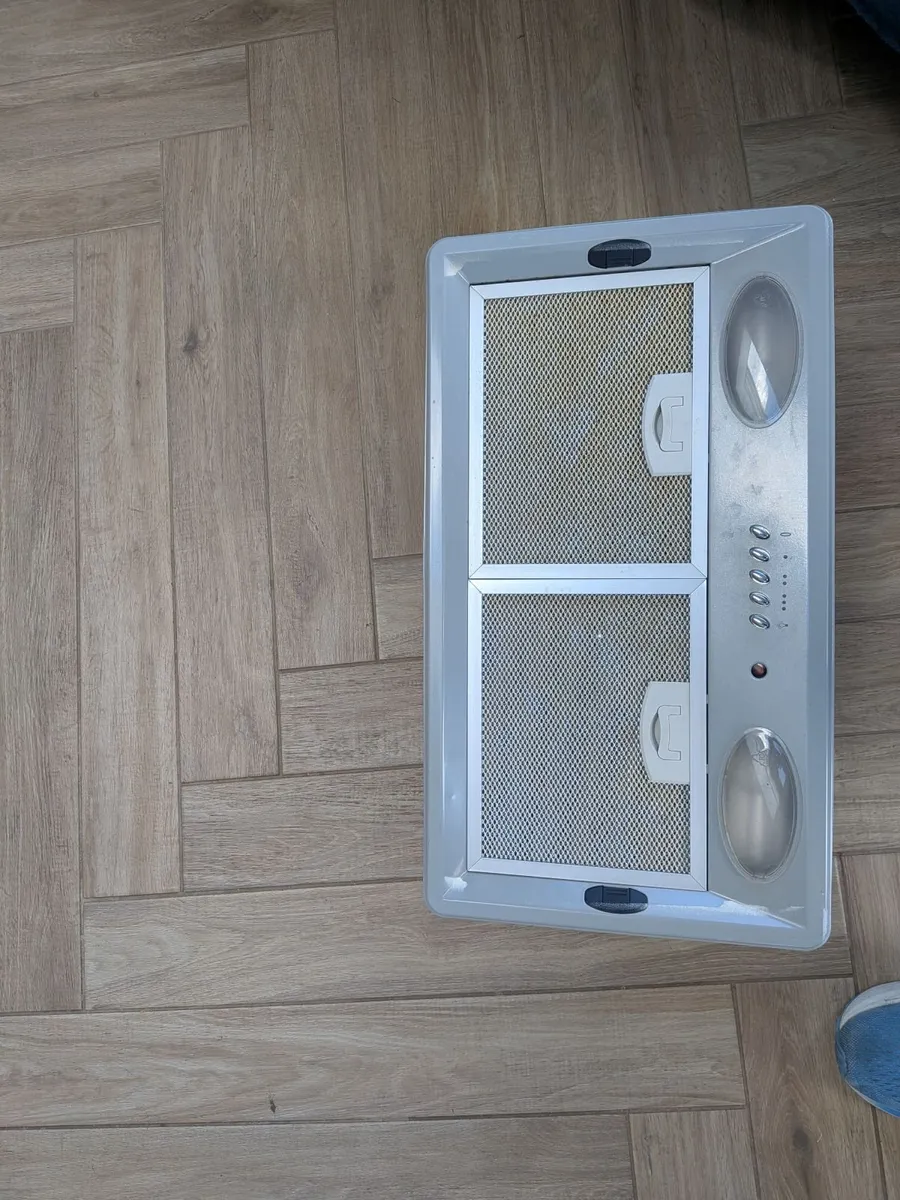 Canopy hood extractor fan - Image 2