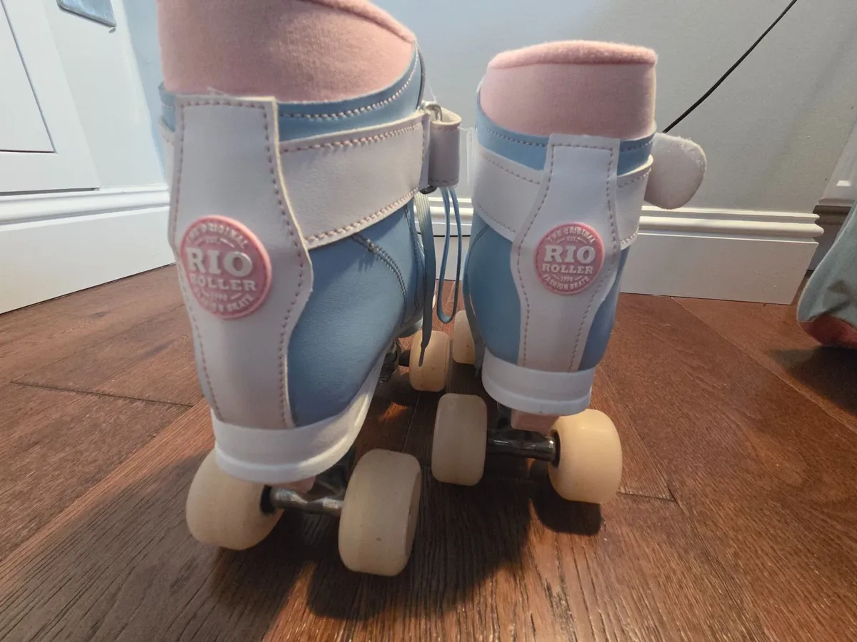 Roller Skates size 38 - Image 4