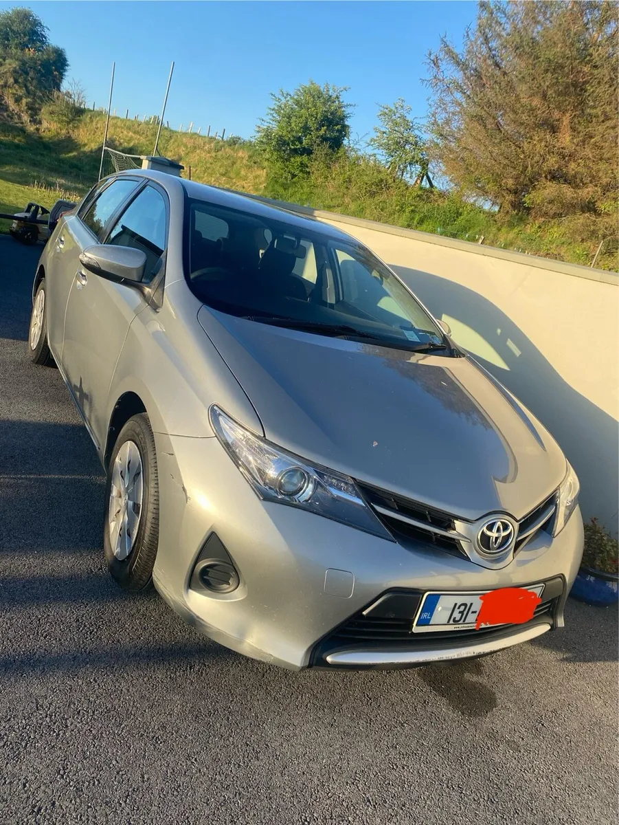 Toyota Auris 2013, 1.4 Diesel - Image 1