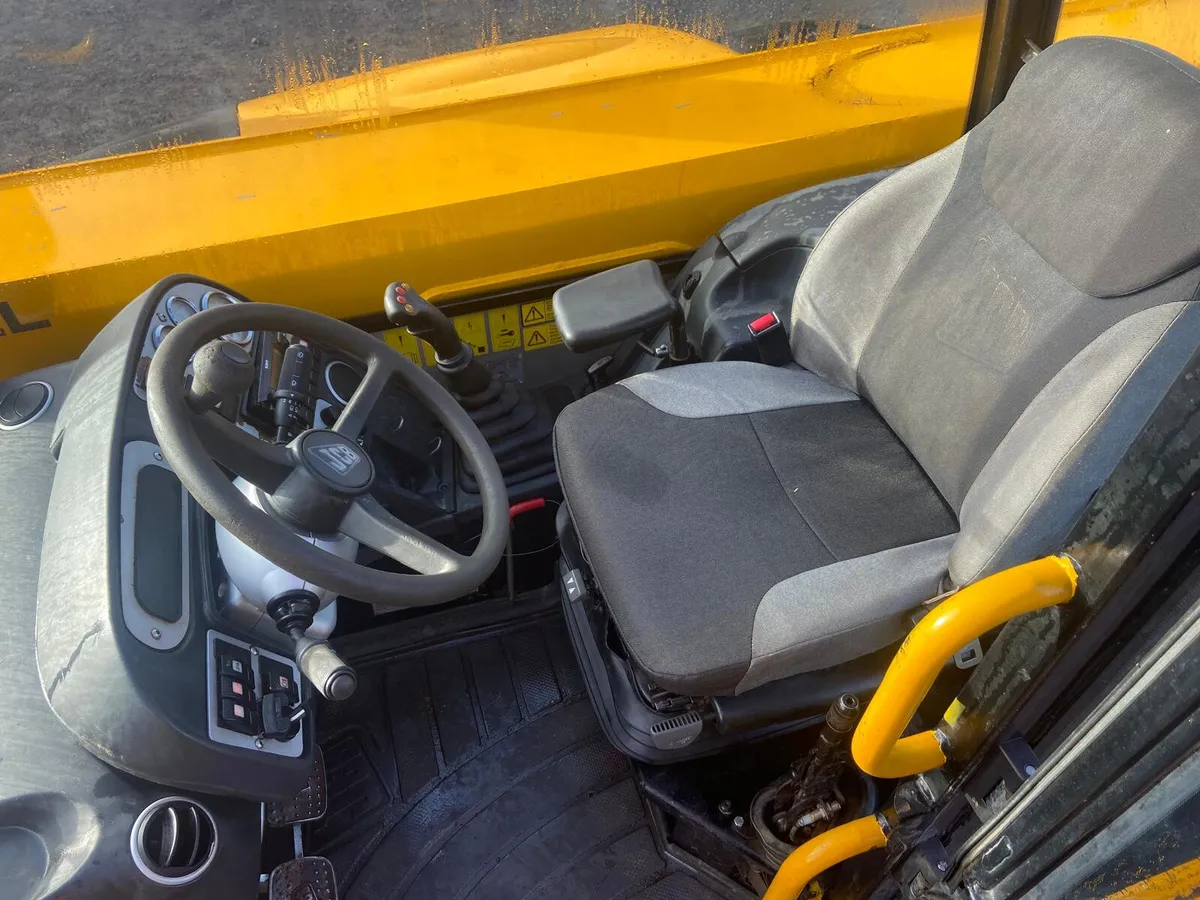 JCB 540/70 Agri Super Teleporter - Image 2